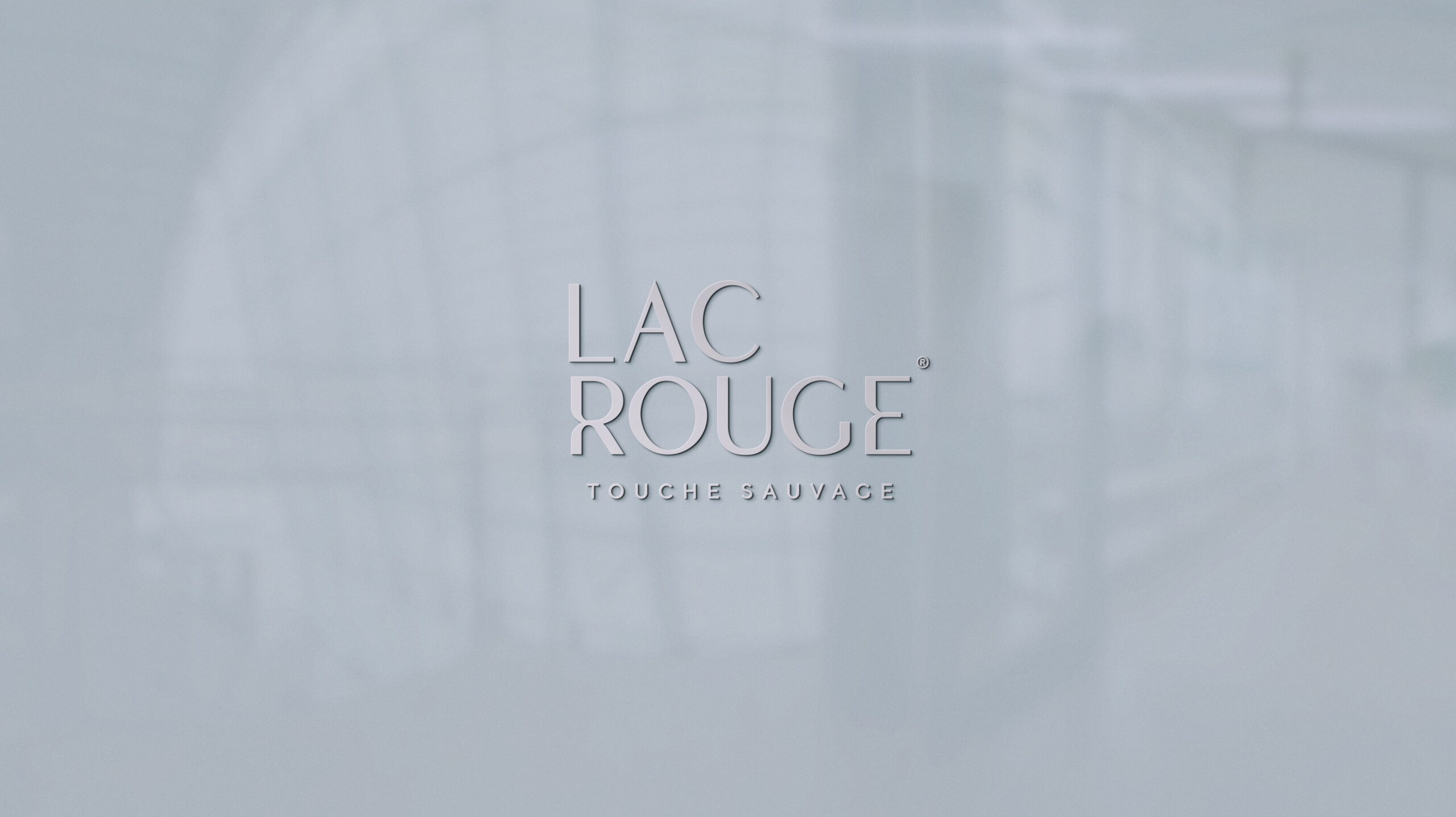 Lac Rouge Touche Sauvage