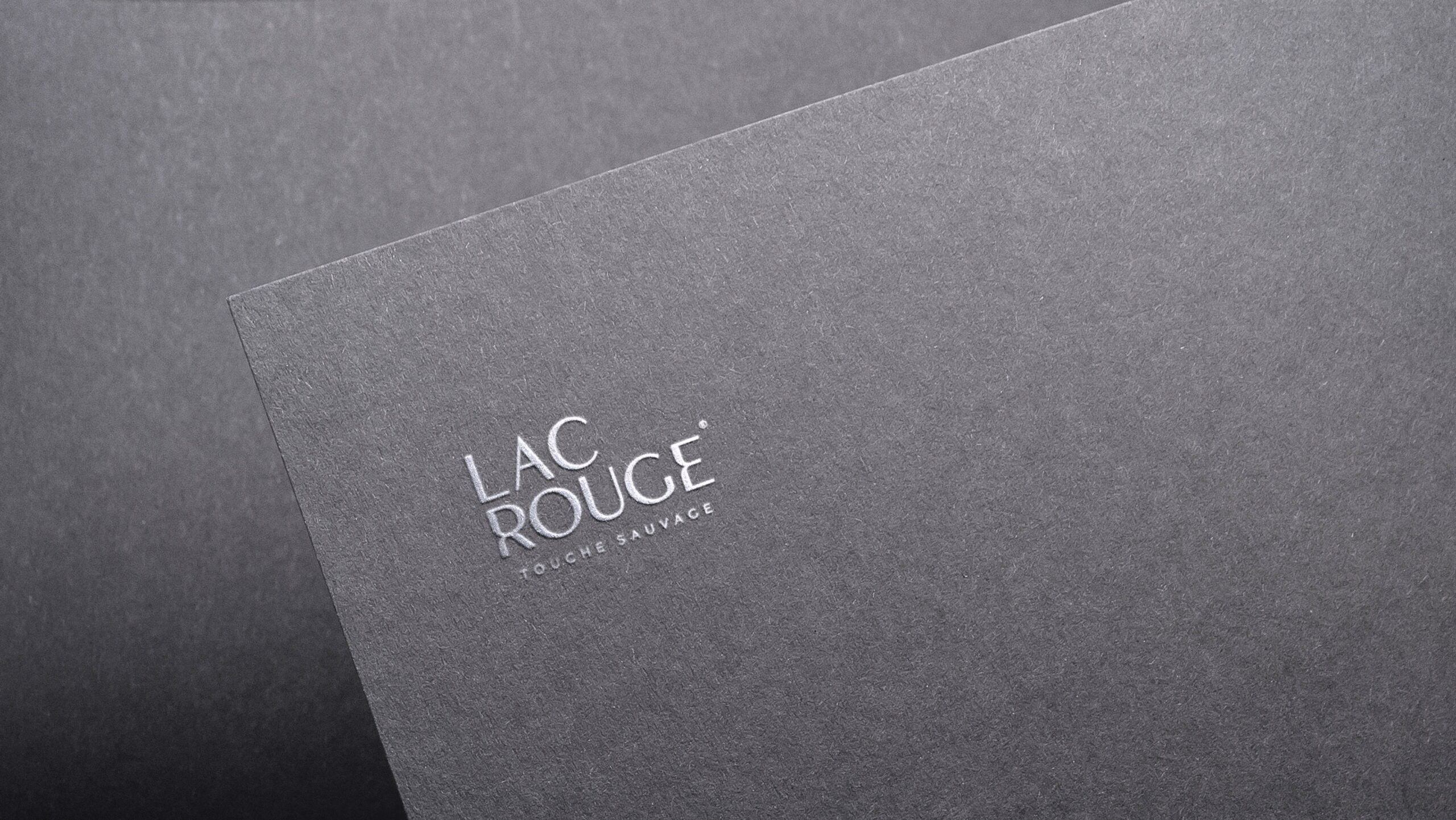 Lac Rouge Touche Sauvage