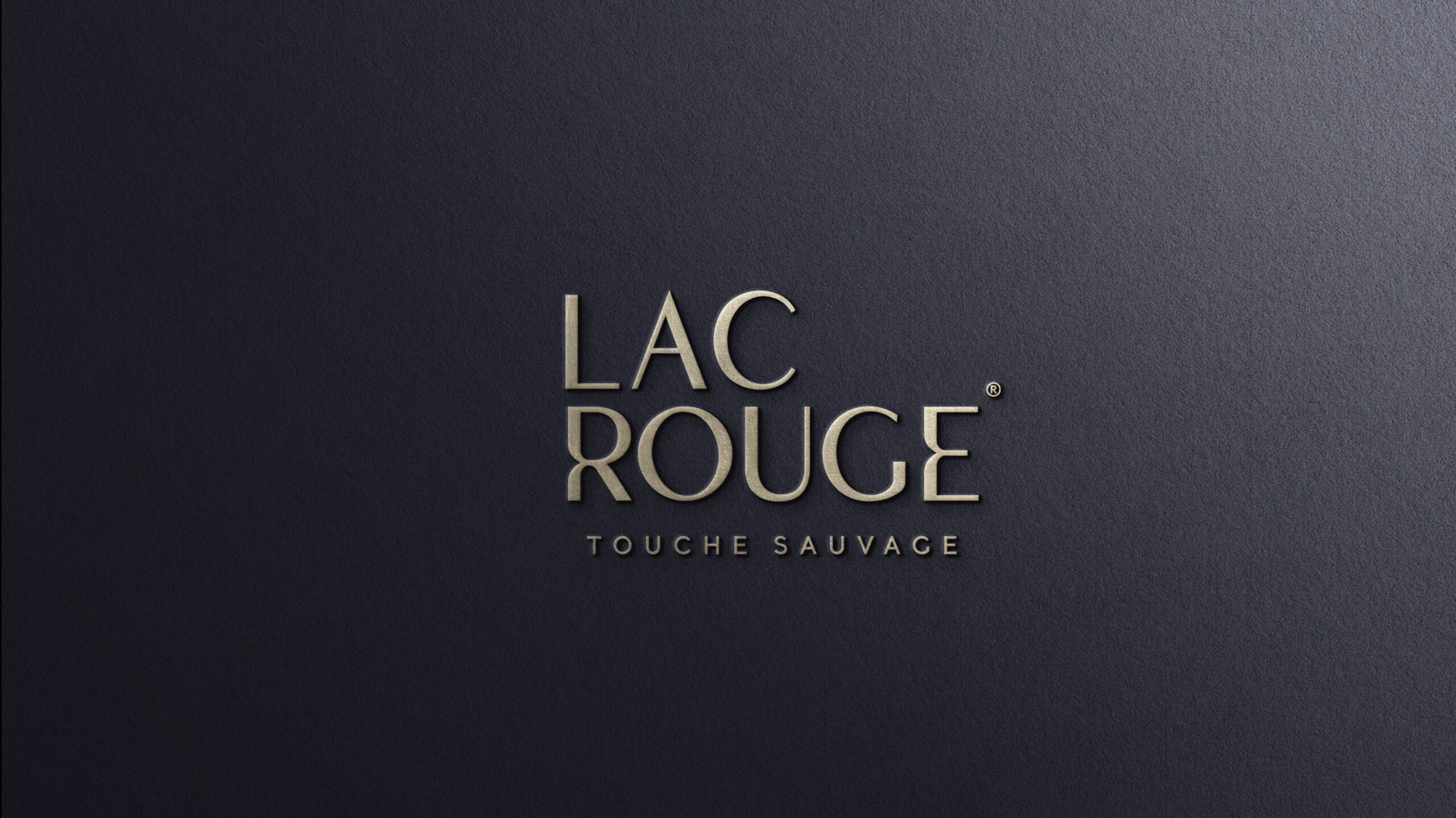 Lac Rouge Touche Sauvage