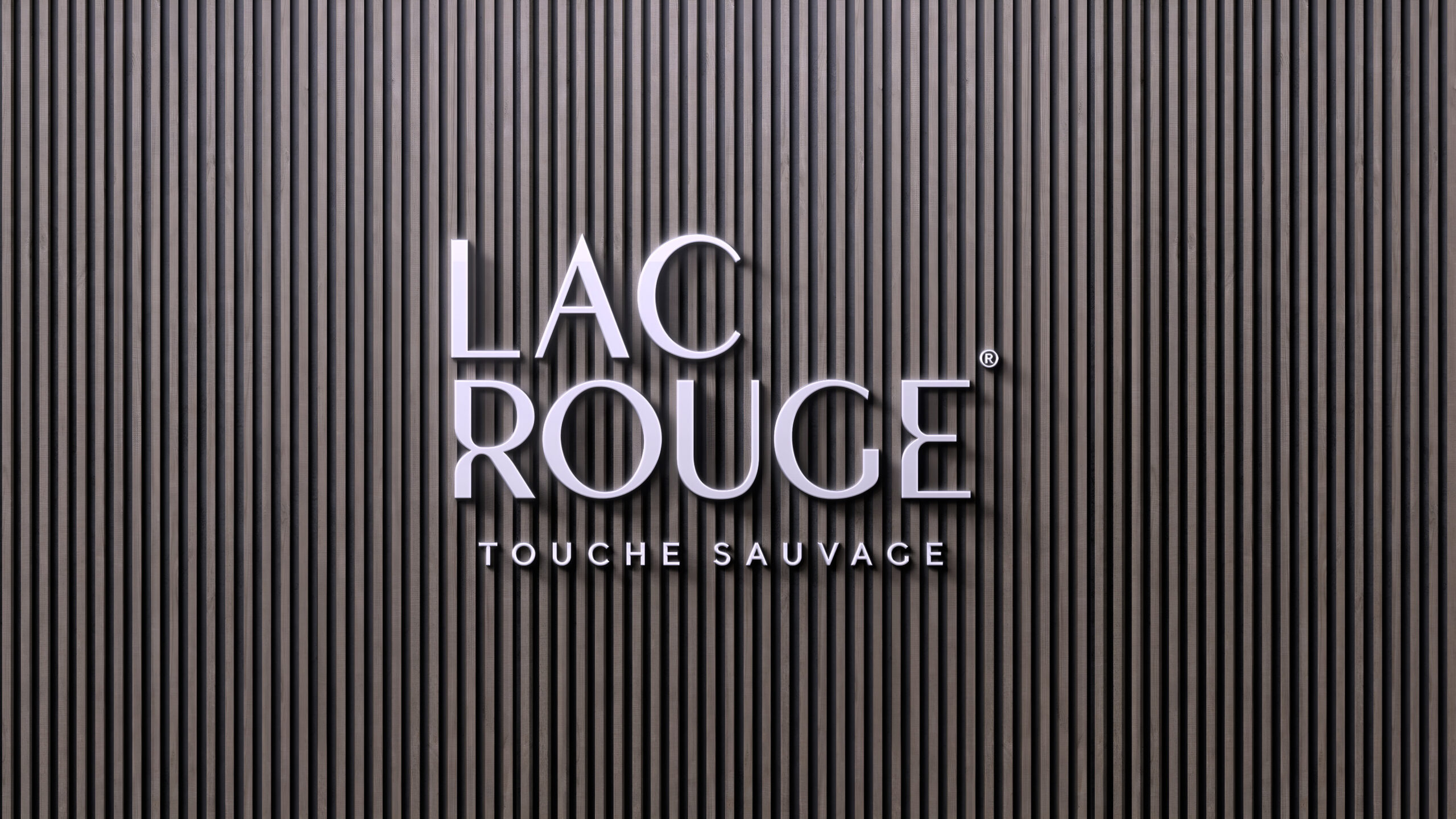 Lac Rouge Touche Sauvage